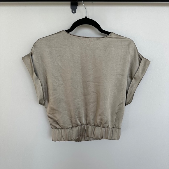 Dynamite Cuffed Short Sleeve Satin Blouse (XXS) - Picture 2 of 3